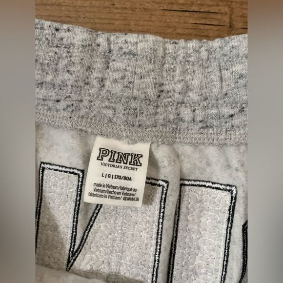 NEW PINK VS RETRO BLING GRAY SHORTS LARGE - Picture 7 of 8